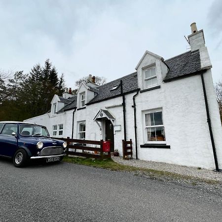 1 Keepers Cottage Skeabost Bridge Isle Of Skye Exterior foto